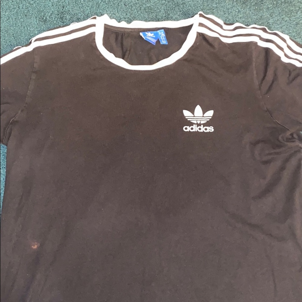 Adidas tee